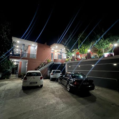Villa Mehmeti Sarandë Exterior foto