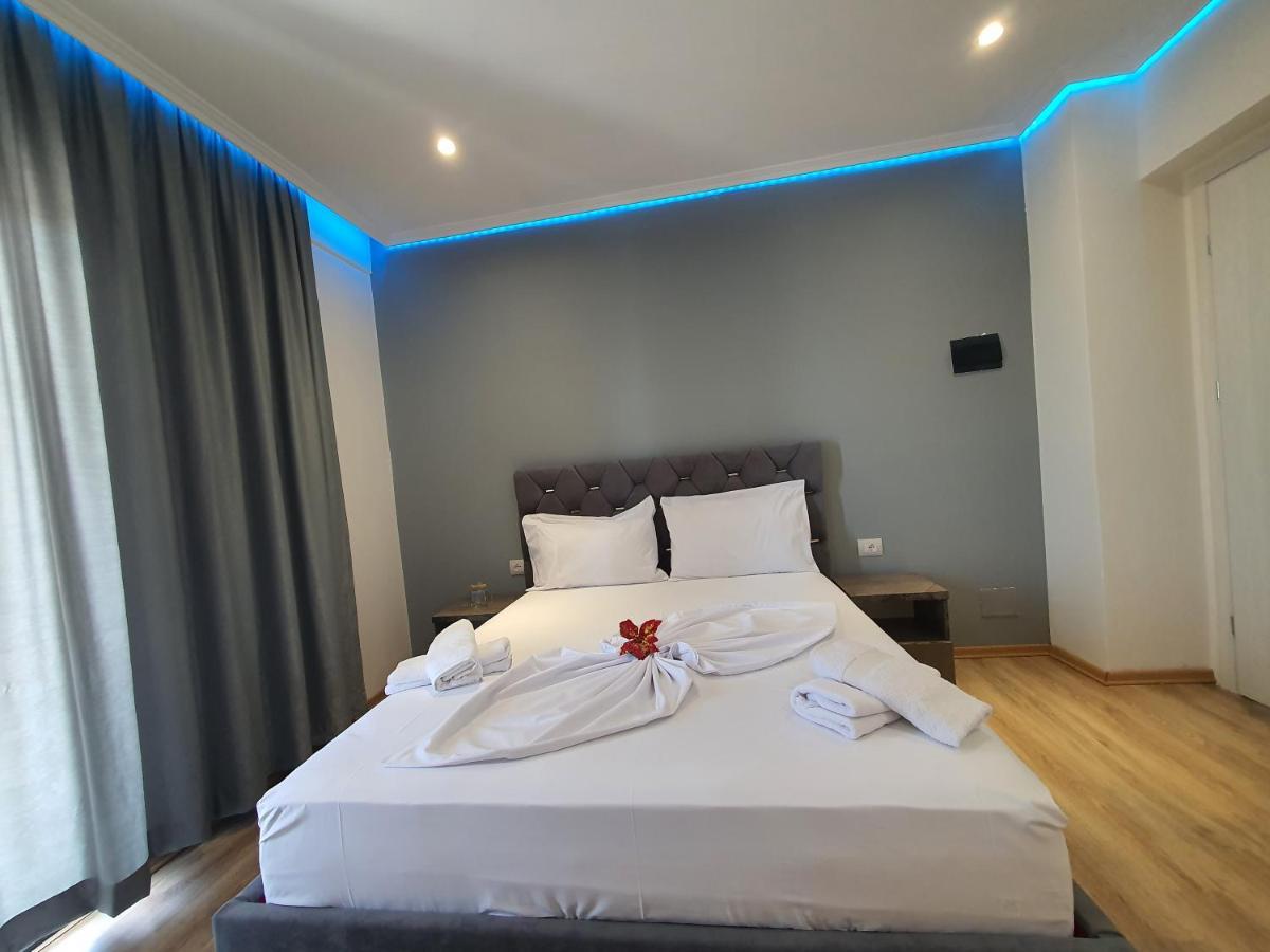 Villa Mehmeti Sarandë Exterior foto